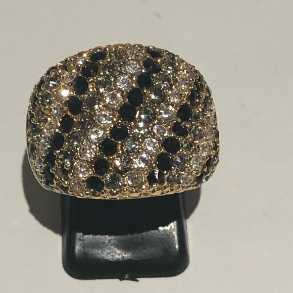 Joan Rivers ring - Picture 1 of 7